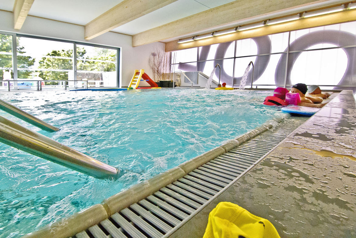Piscina Di Borgo Valsugana Cassa Del Trentino